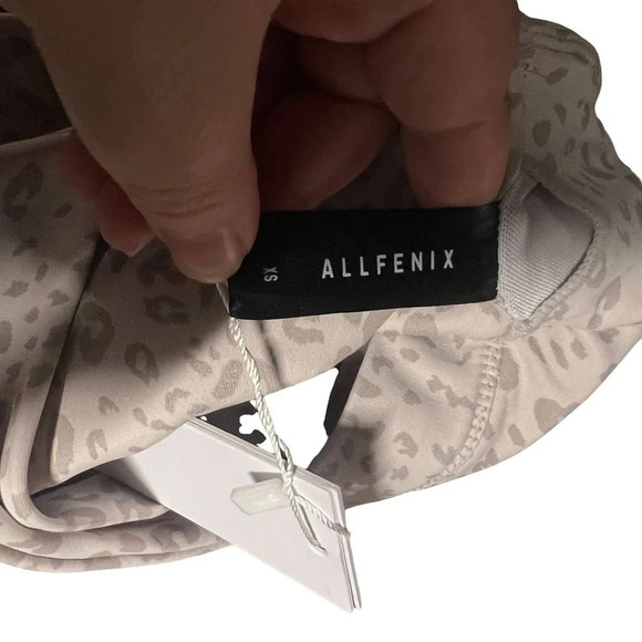 Allfenix Sports Bra Activewear Cheetah Leopard Animal Print White Gray Size XS - Picture 11 of 12